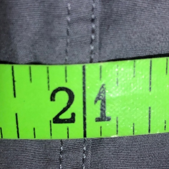 - Mens Grey Fitted Short Sleeve Shirt. Medium. - Picture 3 of 6